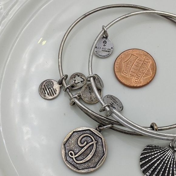 Alex and Ani Rafaleian Silver Seashell D Bracelet - Picture 5 of 8